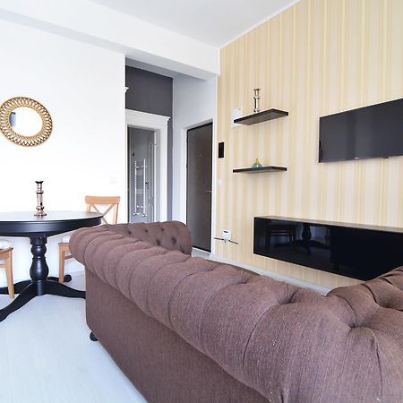 Imperia By Zev Apartments Нэводари Экстерьер фото